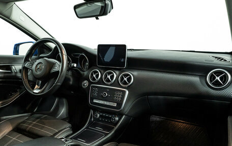 Mercedes-Benz A-Класс, 2016 год, 1 599 700 рублей, 9 фотография