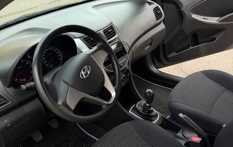 Hyundai Solaris II рестайлинг, 2014 год, 660 000 рублей, 9 фотография