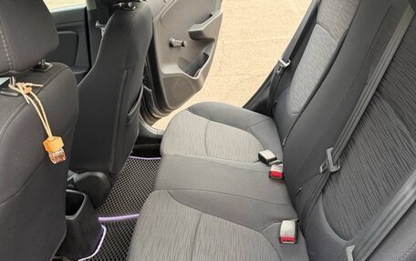 Hyundai Solaris II рестайлинг, 2014 год, 660 000 рублей, 10 фотография