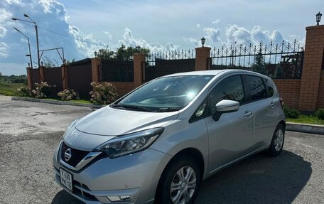 Nissan Note II рестайлинг, 2020 год, 830 000 рублей, 2 фотография