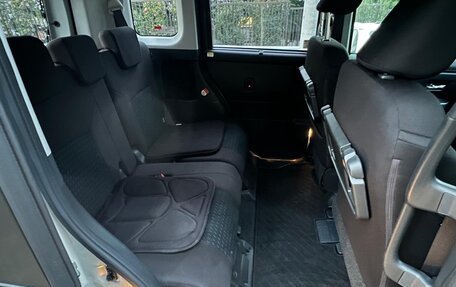 Toyota Roomy I, 2021 год, 826 000 рублей, 18 фотография