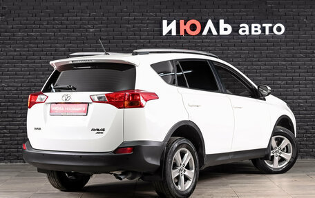 Toyota RAV4, 2015 год, 2 350 000 рублей, 5 фотография