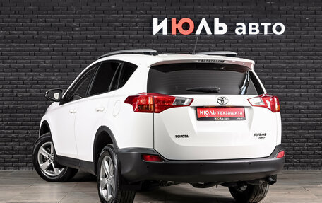 Toyota RAV4, 2015 год, 2 350 000 рублей, 8 фотография