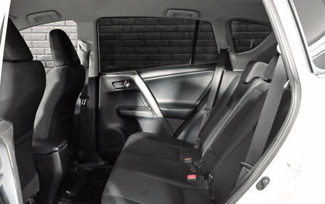 Toyota RAV4, 2015 год, 2 350 000 рублей, 20 фотография
