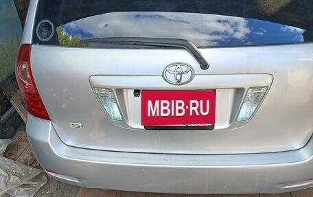 Toyota Corolla, 2004 год, 649 000 рублей, 13 фотография