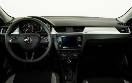 Skoda Rapid I, 2019 год, 1 421 000 рублей, 7 фотография