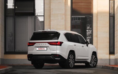 Lexus LX, 2022 год, 13 990 000 рублей, 11 фотография