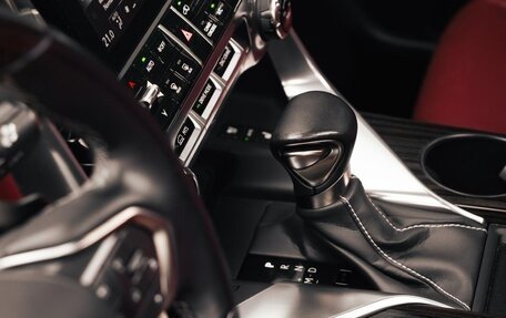 Lexus LX, 2022 год, 13 990 000 рублей, 18 фотография