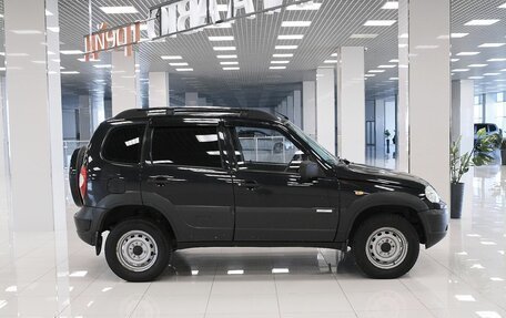 Chevrolet Niva I рестайлинг, 2011 год, 310 000 рублей, 5 фотография