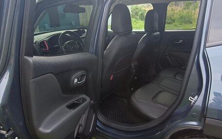 Jeep Renegade I рестайлинг, 2020 год, 2 200 000 рублей, 6 фотография