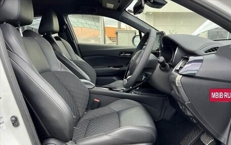 Toyota C-HR I рестайлинг, 2021 год, 1 498 000 рублей, 13 фотография