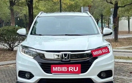 Honda Vezel, 2022 год, 1 440 000 рублей, 2 фотография