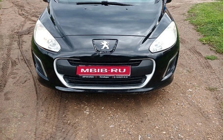 Peugeot 308 II, 2011 год, 330 000 рублей, 1 фотография