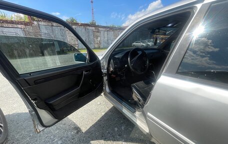 Mercedes-Benz C-Класс, 1994 год, 155 000 рублей, 7 фотография