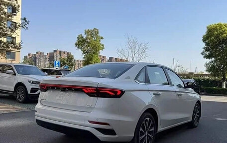Geely Emgrand, 2022 год, 1 230 000 рублей, 4 фотография