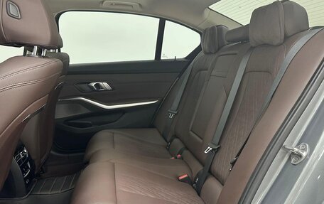 BMW 3 серия, 2023 год, 3 220 000 рублей, 15 фотография