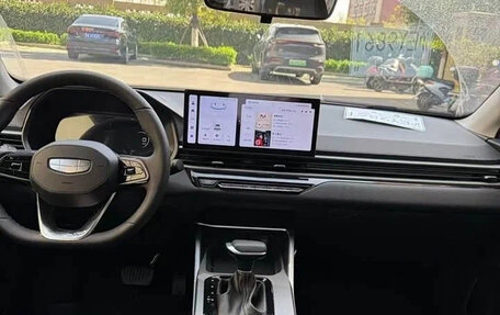 Geely Emgrand, 2022 год, 1 230 000 рублей, 9 фотография