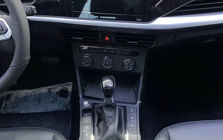 Volkswagen Passat B8 рестайлинг, 2022 год, 2 395 000 рублей, 13 фотография