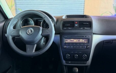Skoda Yeti I рестайлинг, 2014 год, 1 320 000 рублей, 20 фотография