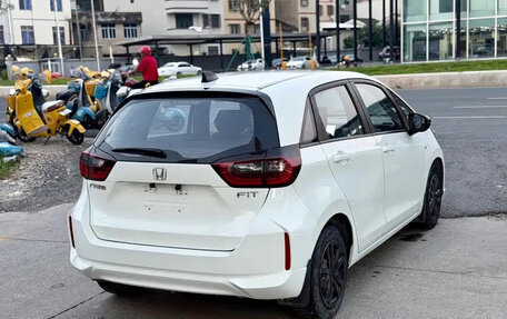 Honda Fit, 2021 год, 987 000 рублей, 6 фотография