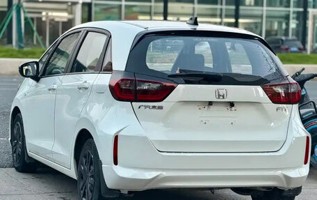 Honda Fit, 2021 год, 987 000 рублей, 4 фотография