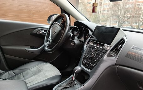 Opel Astra J, 2012 год, 649 999 рублей, 5 фотография