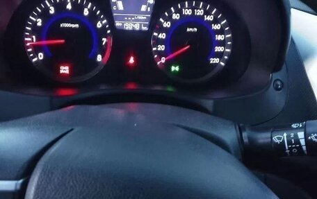 Hyundai Solaris II рестайлинг, 2013 год, 550 000 рублей, 2 фотография