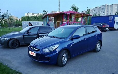 Hyundai Solaris II рестайлинг, 2013 год, 550 000 рублей, 7 фотография
