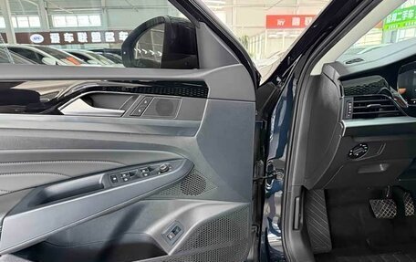 Volkswagen Passat B8 рестайлинг, 2023 год, 2 100 000 рублей, 16 фотография