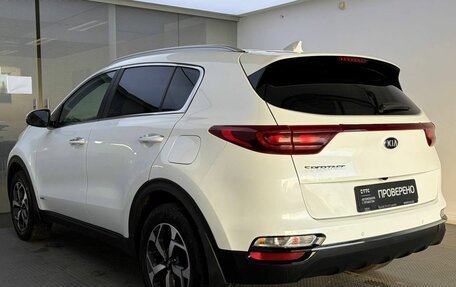 KIA Sportage IV рестайлинг, 2020 год, 2 499 000 рублей, 8 фотография