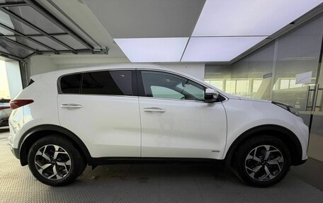 KIA Sportage IV рестайлинг, 2020 год, 2 499 000 рублей, 5 фотография