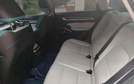 Geely Emgrand, 2022 год, 1 200 000 рублей, 9 фотография