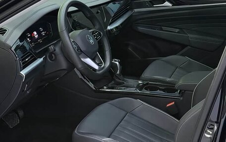 Volkswagen Passat B8 рестайлинг, 2023 год, 2 550 000 рублей, 8 фотография
