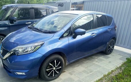 Nissan Note II рестайлинг, 2018 год, 1 000 000 рублей, 2 фотография