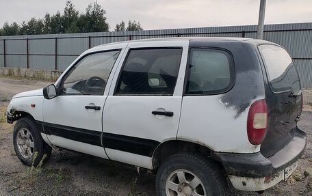Chevrolet Niva I рестайлинг, 2003 год, 85 000 рублей, 7 фотография