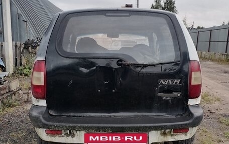 Chevrolet Niva I рестайлинг, 2003 год, 85 000 рублей, 6 фотография