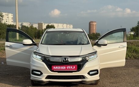 Honda Vezel, 2020 год, 2 290 000 рублей, 8 фотография