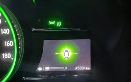 Honda Vezel, 2020 год, 2 290 000 рублей, 40 фотография