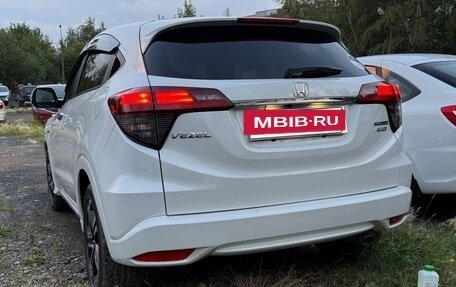 Honda Vezel, 2020 год, 2 290 000 рублей, 34 фотография