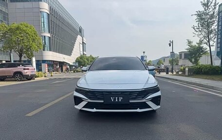 Hyundai Elantra, 2022 год, 1 180 000 рублей, 2 фотография