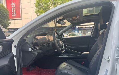 Hyundai Elantra, 2022 год, 1 180 000 рублей, 8 фотография