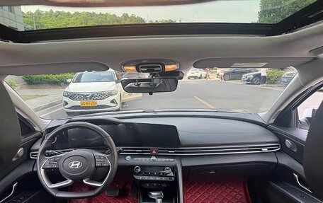Hyundai Elantra, 2022 год, 1 180 000 рублей, 9 фотография