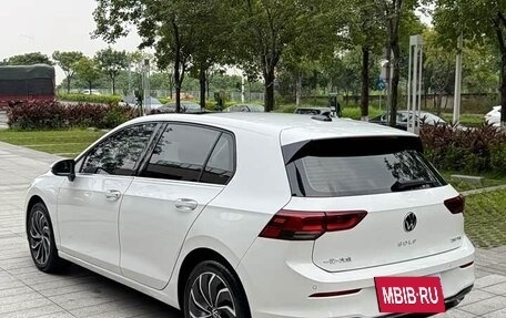 Volkswagen Golf VIII, 2021 год, 1 640 008 рублей, 6 фотография