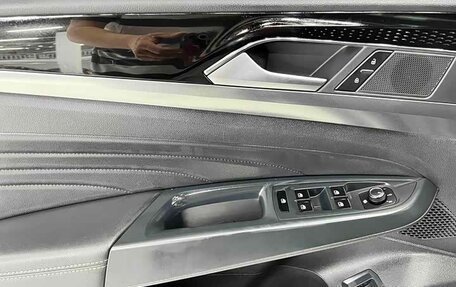 Volkswagen Passat B8 рестайлинг, 2022 год, 2 200 000 рублей, 12 фотография