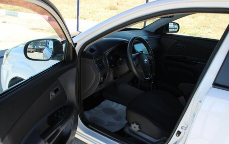 KIA Rio II, 2010 год, 689 000 рублей, 11 фотография