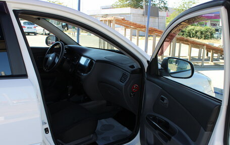 KIA Rio II, 2010 год, 689 000 рублей, 20 фотография