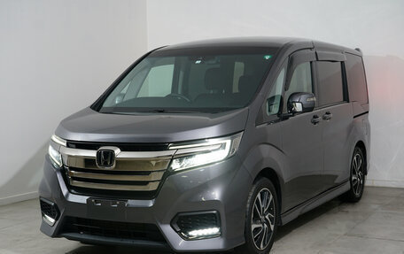 Honda Stepwgn IV, 2020 год, 2 465 000 рублей, 2 фотография