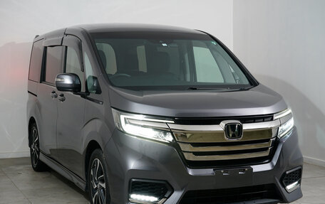 Honda Stepwgn IV, 2020 год, 2 465 000 рублей, 4 фотография