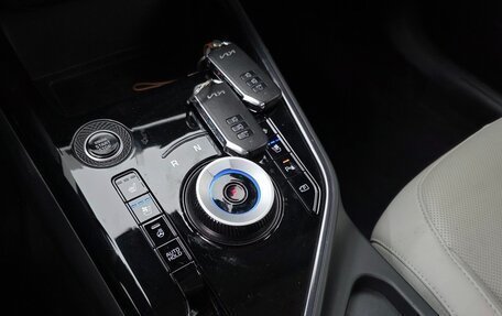 KIA Niro, 2022 год, 2 140 000 рублей, 13 фотография