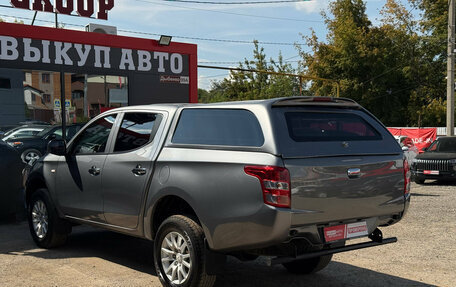 Mitsubishi L200 IV рестайлинг, 2018 год, 1 590 000 рублей, 8 фотография